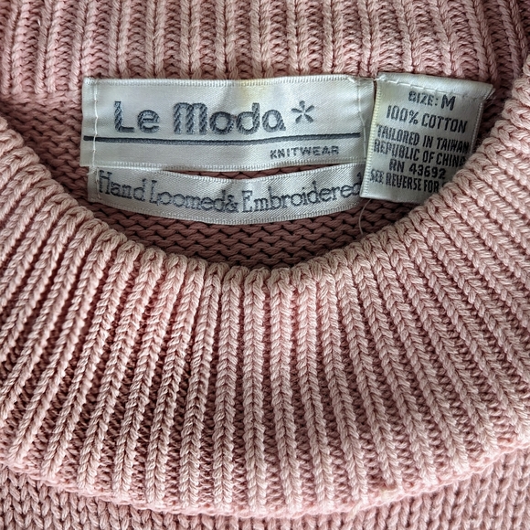 Vintage 90s Y2K Handknit Embroidered Pink Floral Cableknit Pullover Sweater M - Picture 4 of 4